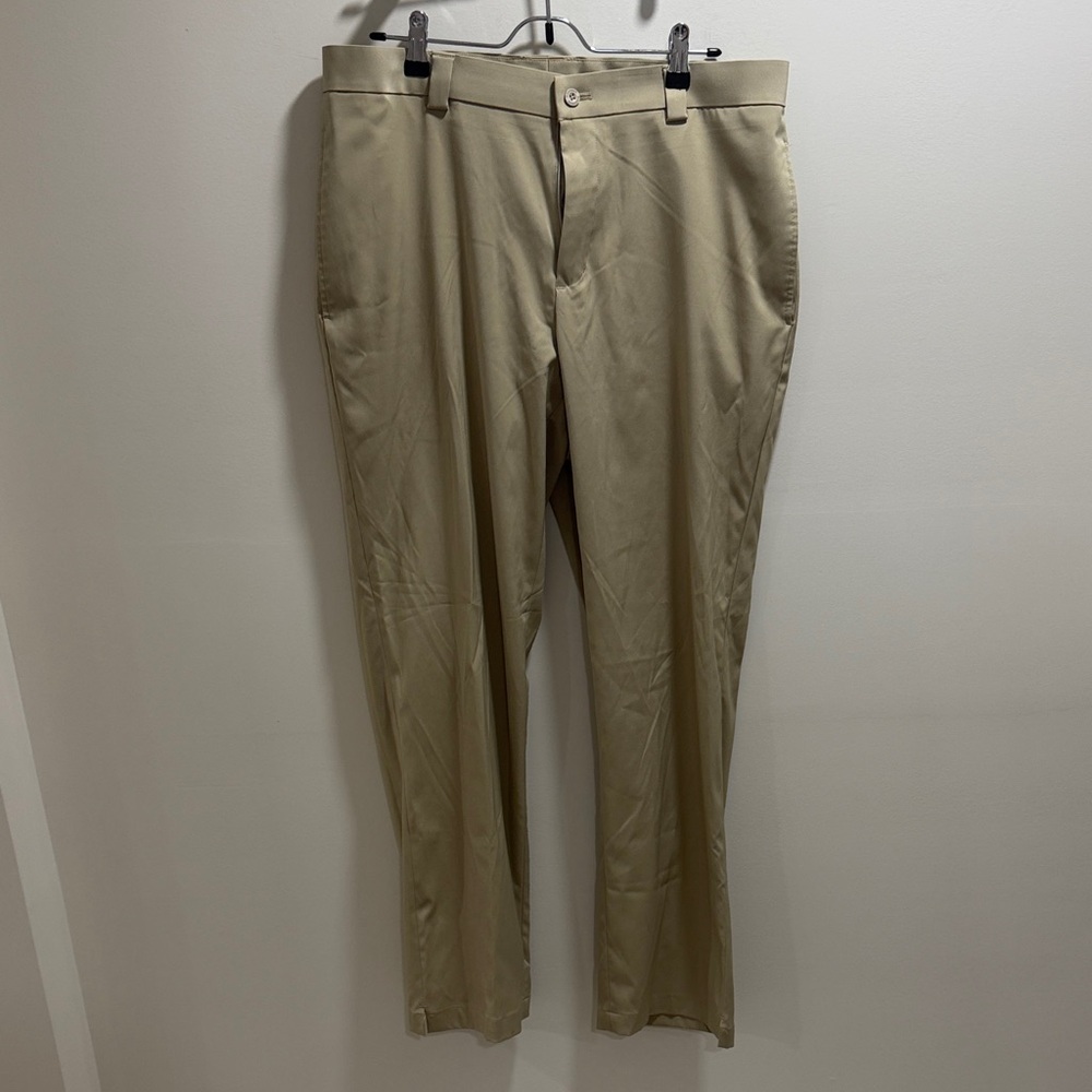Slazenger Men's 34x30 Tan Golf Pants